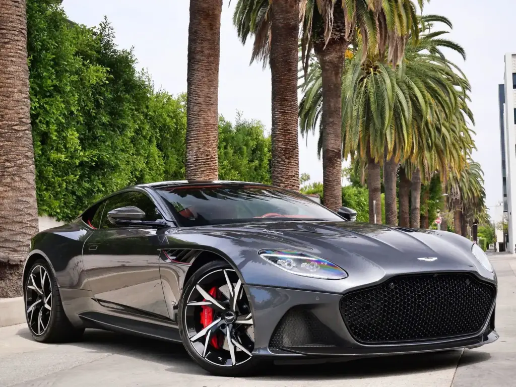 2019 DBS Superleggera Coupe main vehicle image