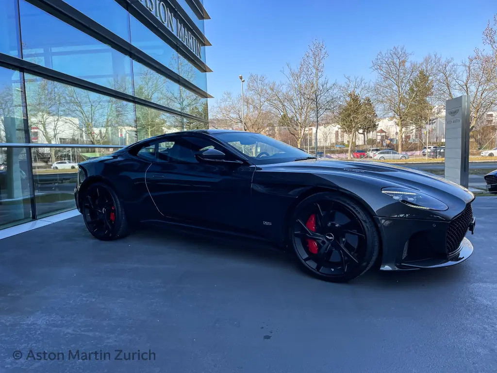 2019 DBS Superleggera Coupe main vehicle image