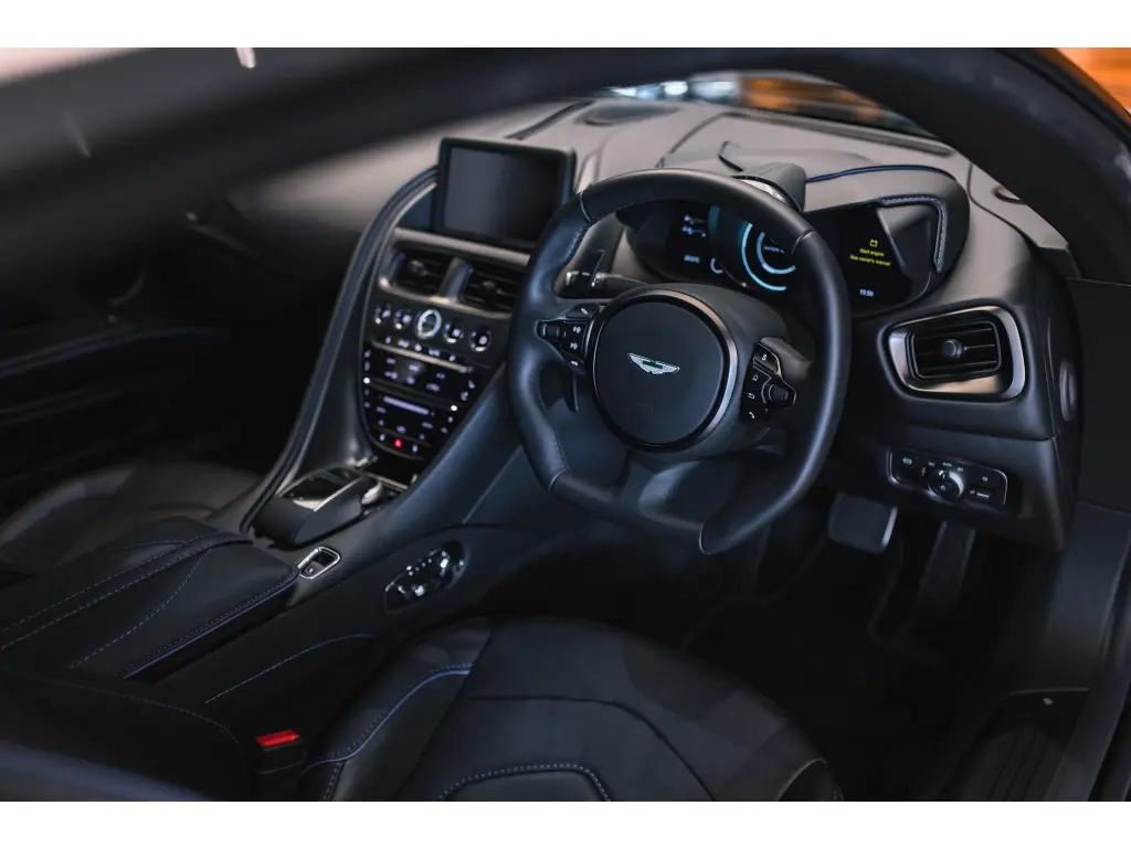 2020 DBS Superleggera Coupe thumbnail vehicle image 2