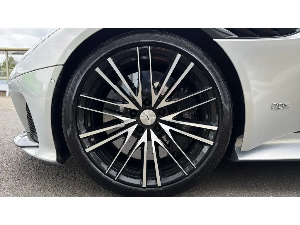 2020 DBS Superleggera Coupe thumbnail vehicle image 3