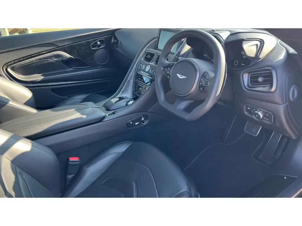 2020 DBS Superleggera Coupe thumbnail vehicle image 2