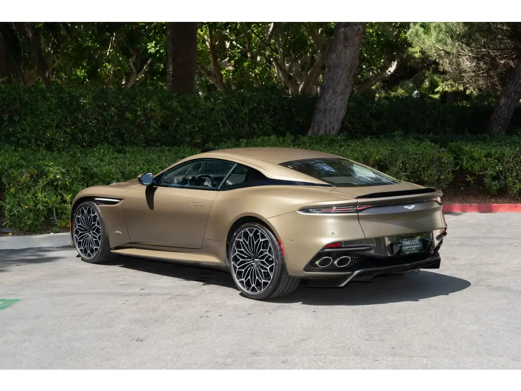 2020 DBS Superleggera OHMSS Edition Coupe thumbnail vehicle image 1