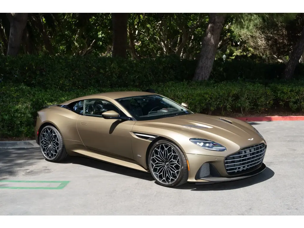 2020 DBS Superleggera OHMSS Edition Coupe main vehicle image