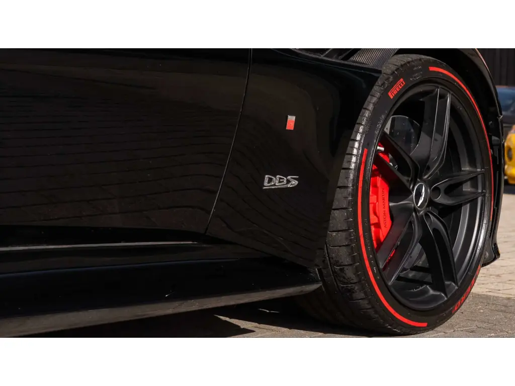 2019 DBS Superleggera Tag Heuer Edition Coupe thumbnail vehicle image 3