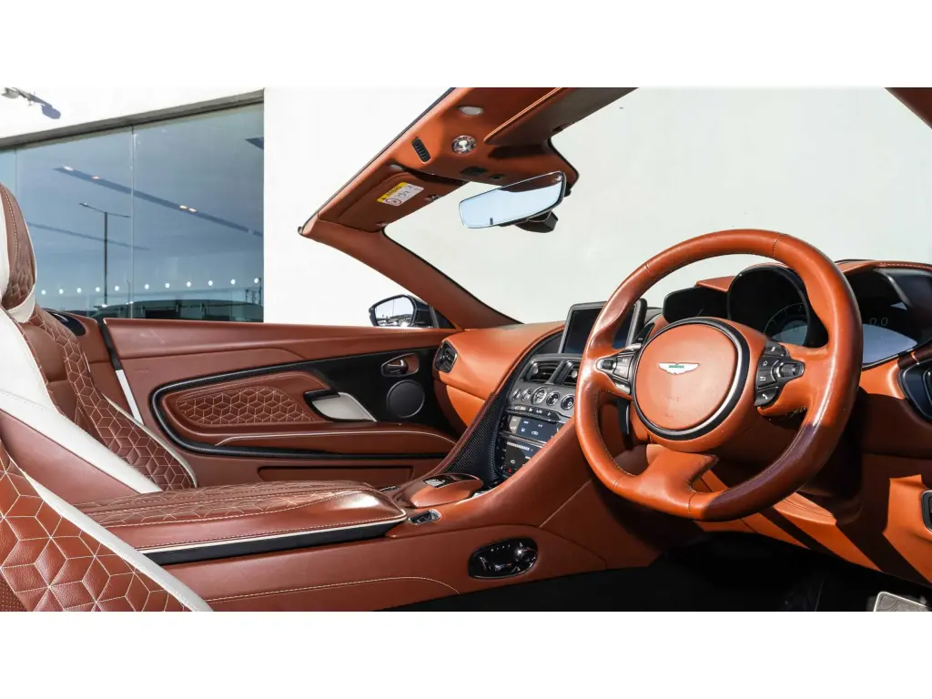 2020 DBS Superleggera Volante thumbnail vehicle image 2