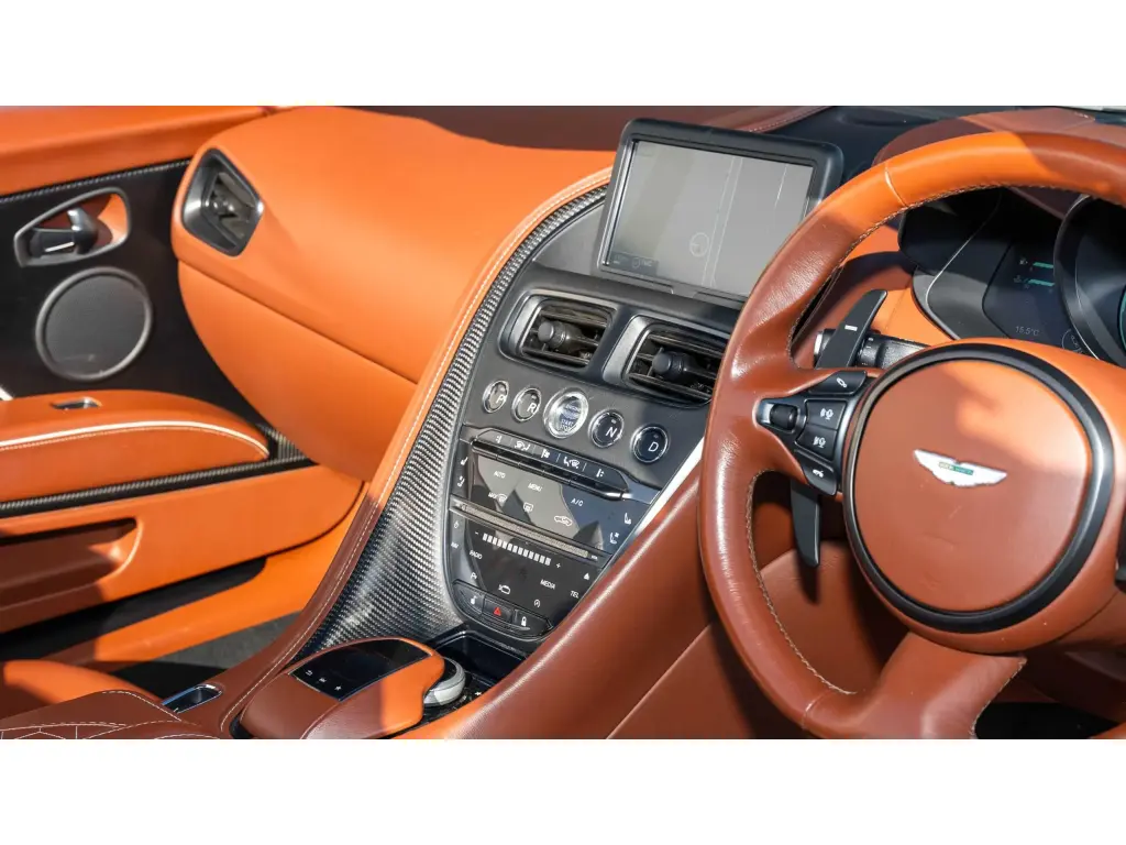 2020 DBS Superleggera Volante thumbnail vehicle image 2