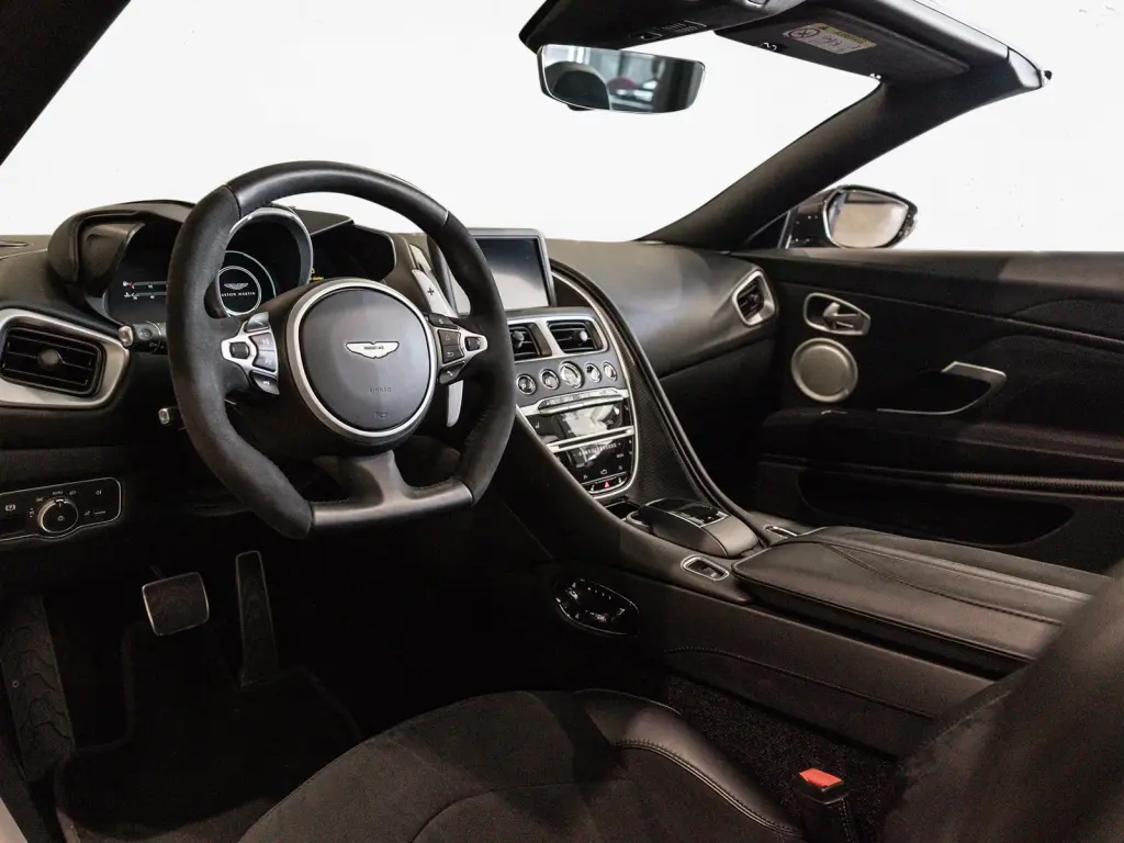 2020 DBS Superleggera Volante thumbnail vehicle image 2