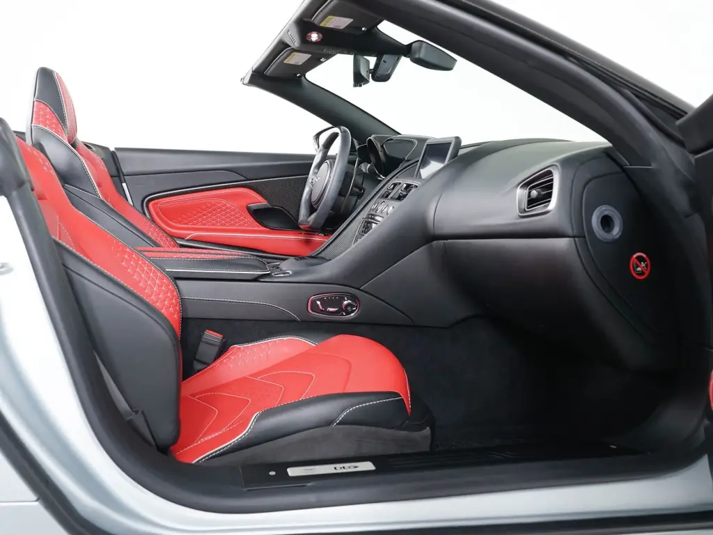 2020 DBS Superleggera Volante thumbnail vehicle image 2