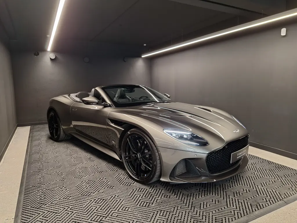 2020 DBS Superleggera Volante main vehicle image