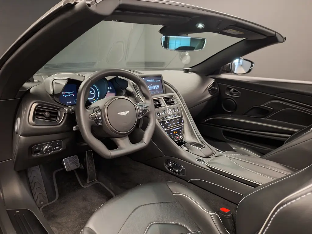 2020 DBS Superleggera Volante thumbnail vehicle image 2