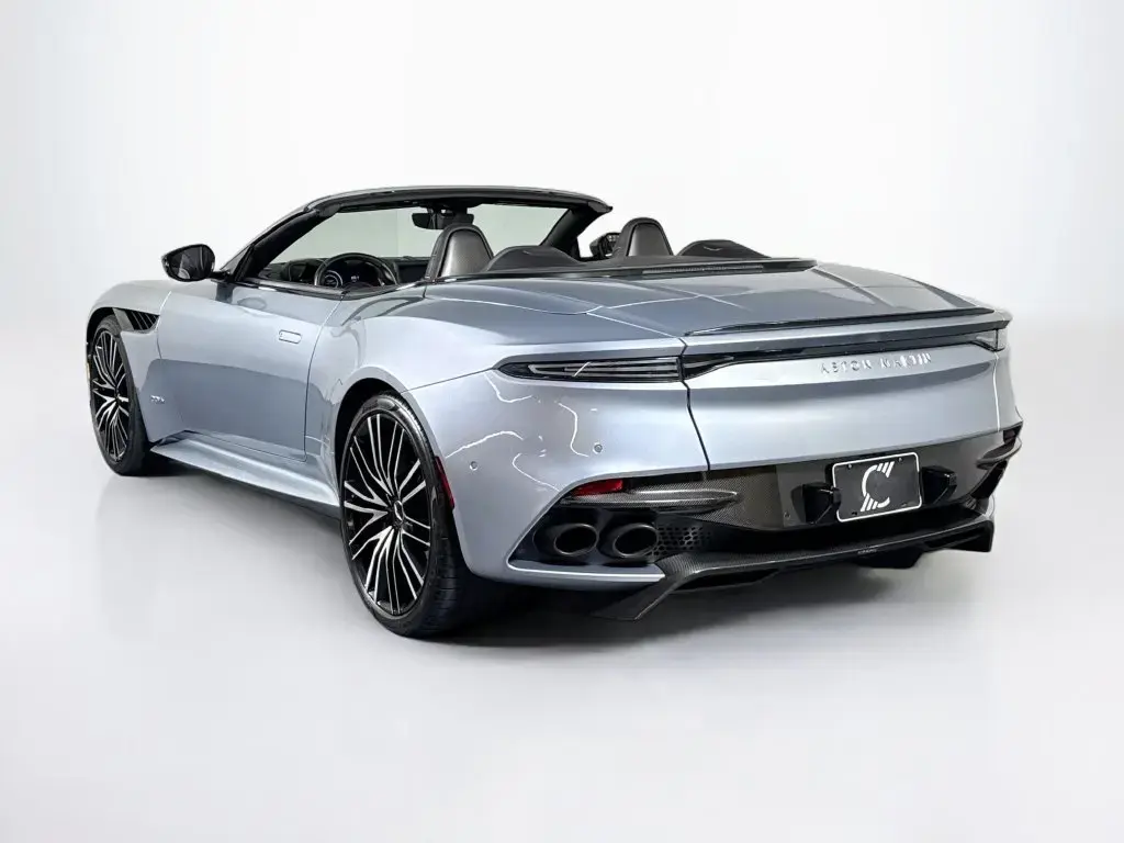 2020 DBS Superleggera Volante thumbnail vehicle image 1