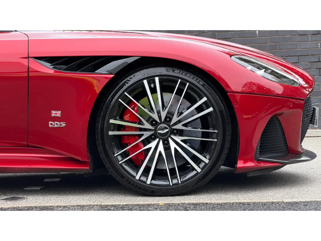 2021 DBS Superleggera Volante thumbnail vehicle image 3