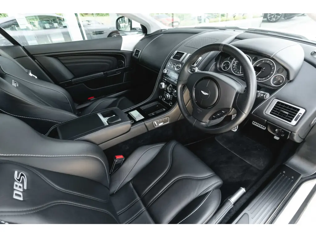 2012 DBS V12 Coupe thumbnail vehicle image 2