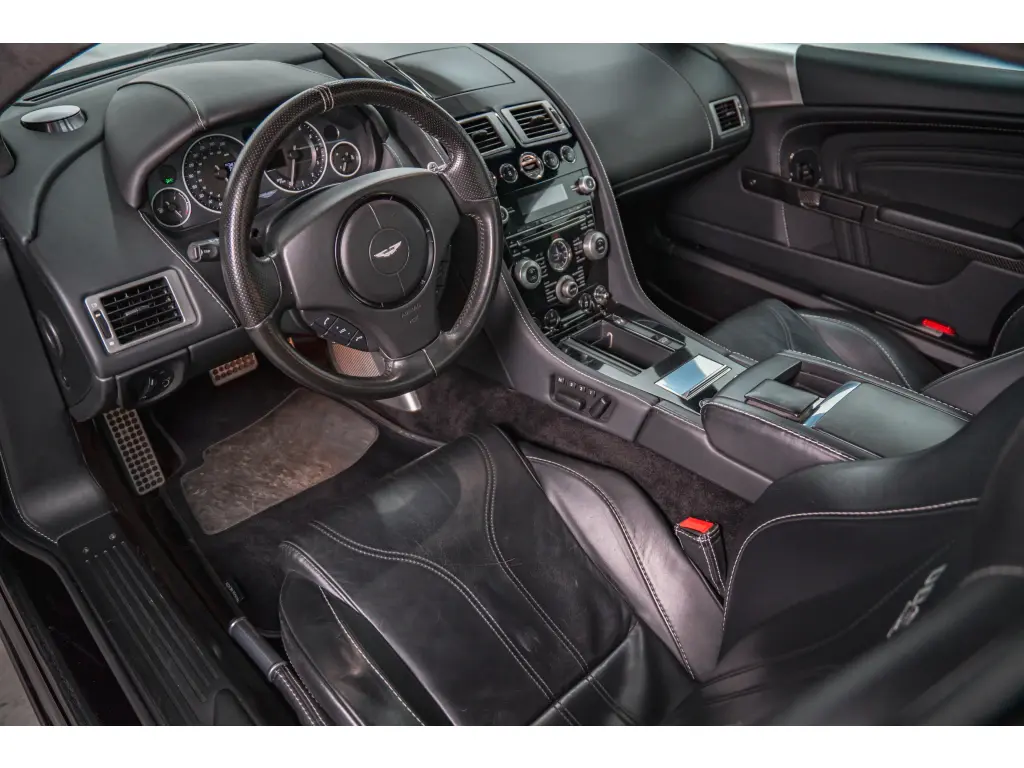 2009 DBS V12 Volante thumbnail vehicle image 2