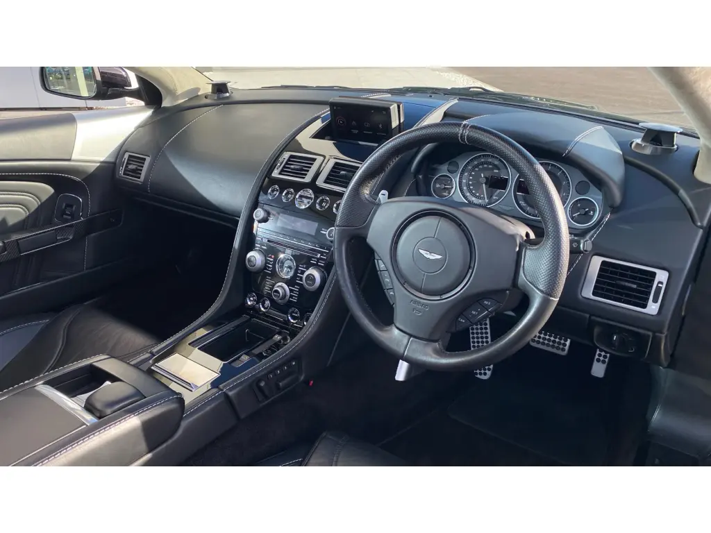 2010 DBS V12 Volante thumbnail vehicle image 2