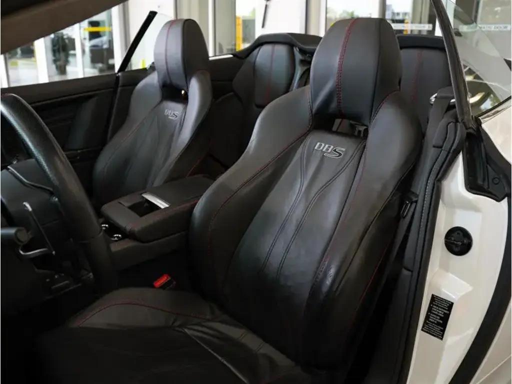 2011 DBS V12 Volante thumbnail vehicle image 2