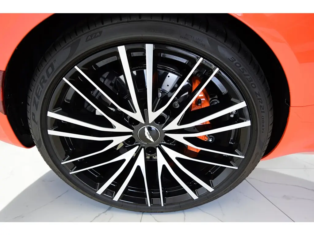 2023 DBS Volante thumbnail vehicle image 3
