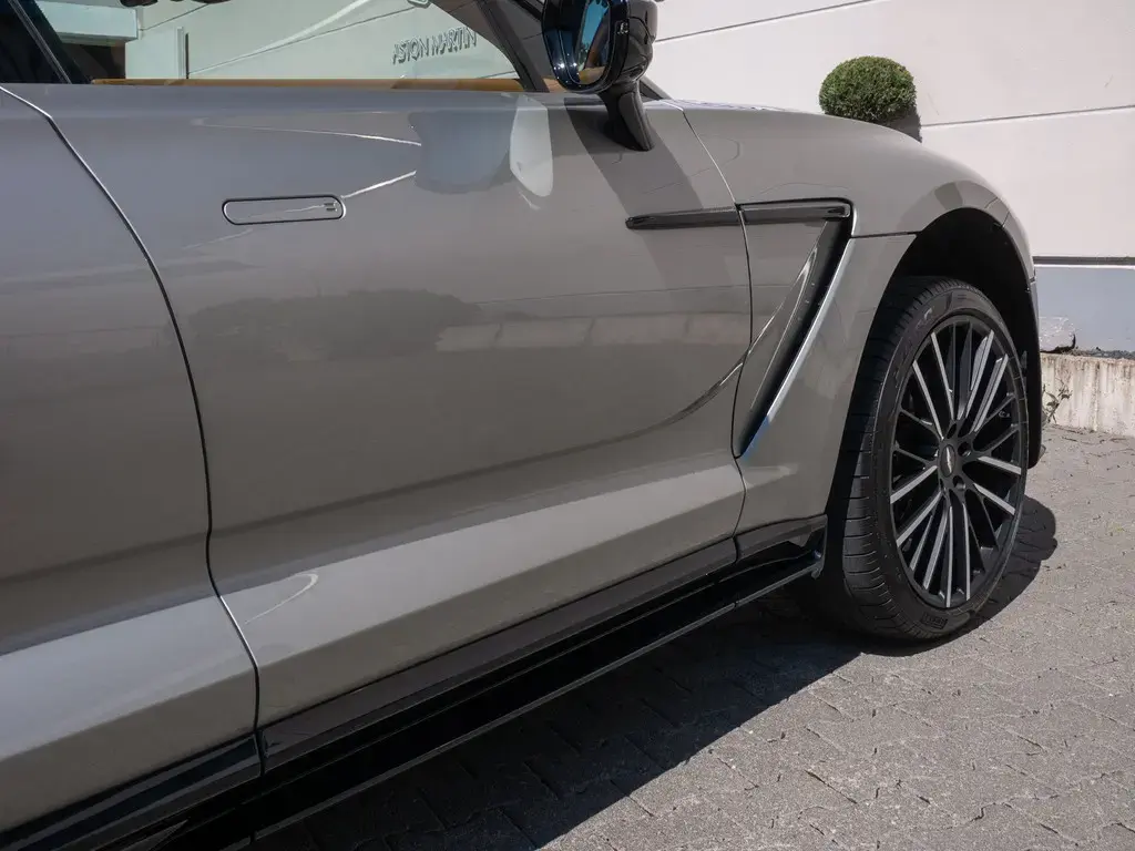 Aston Martin DBX 707 SUV 4.0 - 2023 - Joinsteer - #9