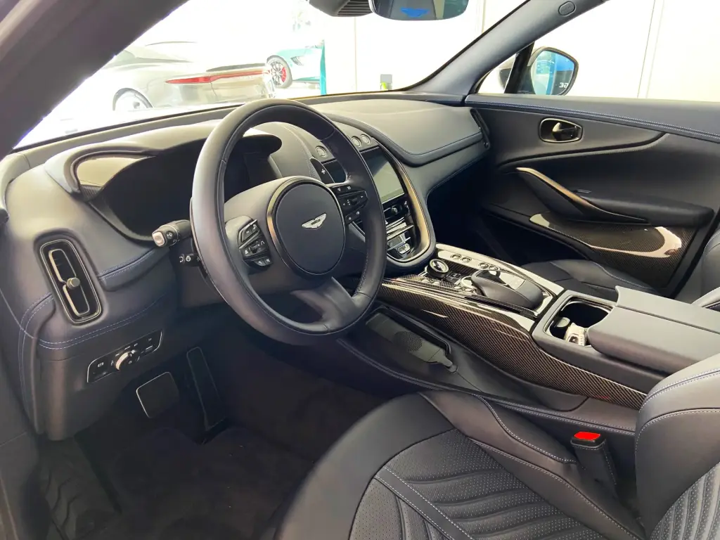 Aston Martin DBX 707 SUV 4.0 - 2023 - Joinsteer - #3