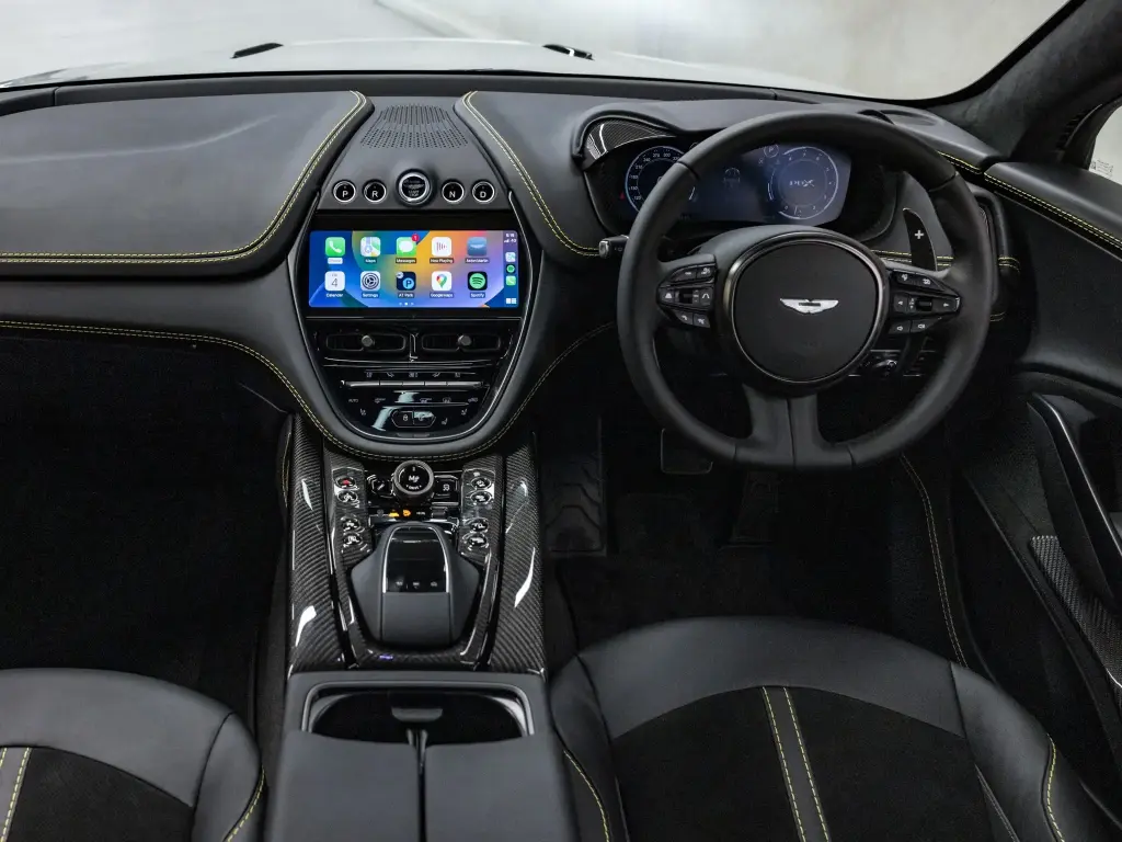 2023 DBX 707 SUV thumbnail vehicle image 2