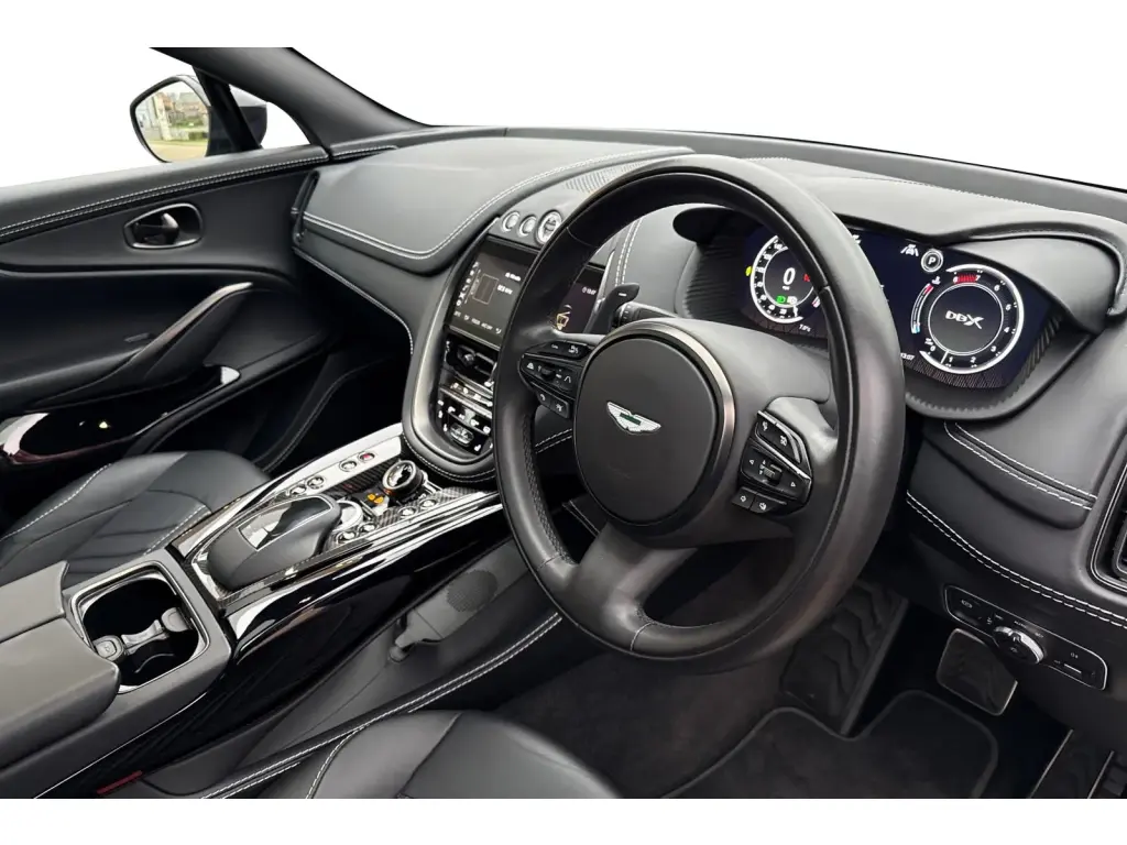 2023 DBX 707 SUV thumbnail vehicle image 2