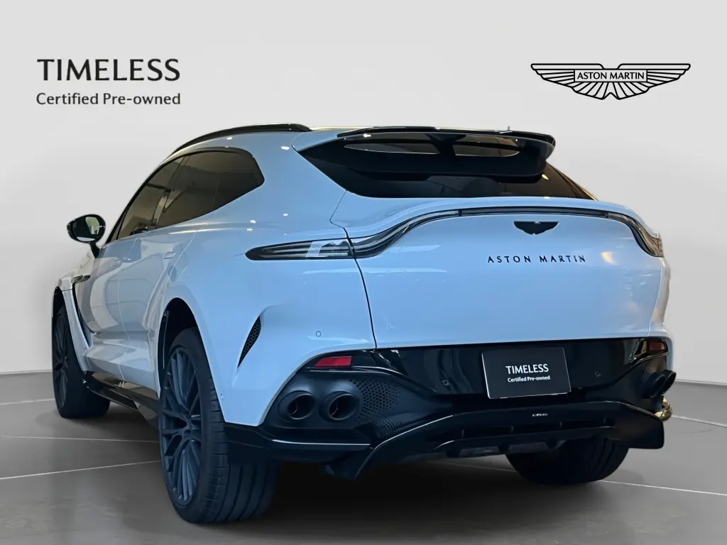 2023 DBX 707 SUV thumbnail vehicle image 1