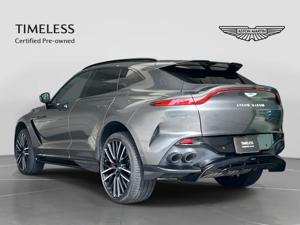 2023 DBX 707 SUV thumbnail vehicle image 1