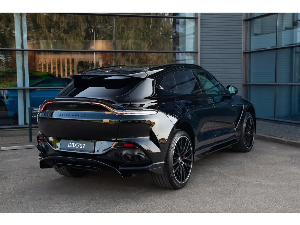 2023 DBX 707 SUV thumbnail vehicle image 1