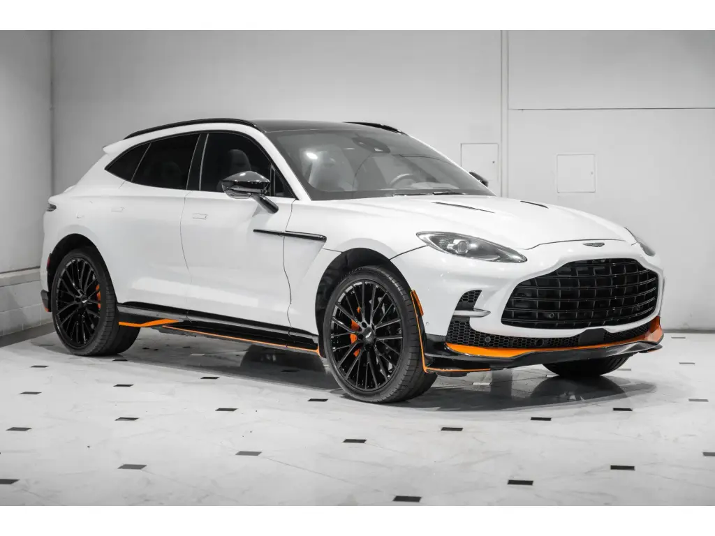 2023 DBX 707 SUV main vehicle image