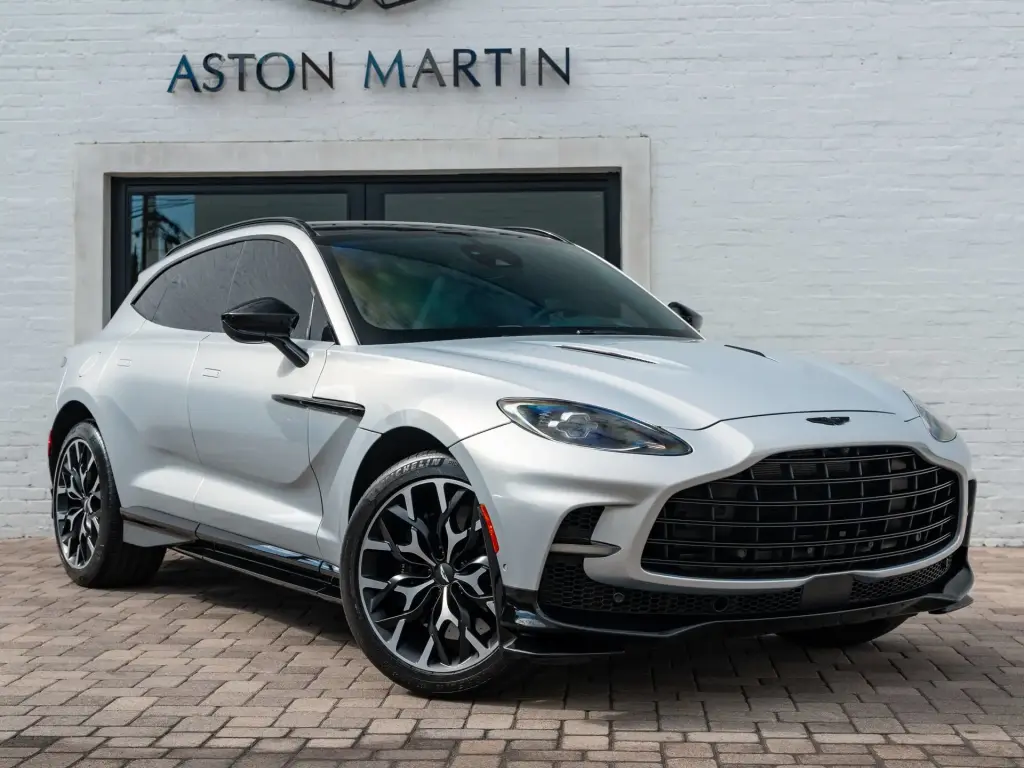 2023 DBX 707 SUV main vehicle image