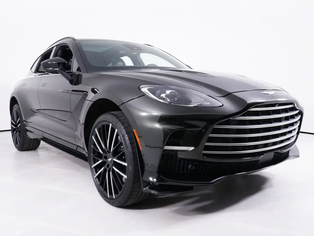 2023 DBX 707 SUV main vehicle image