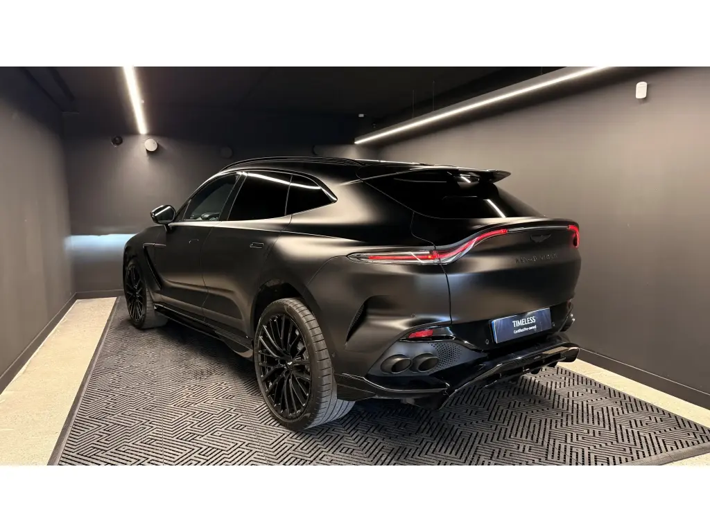 2023 DBX 707 SUV thumbnail vehicle image 1