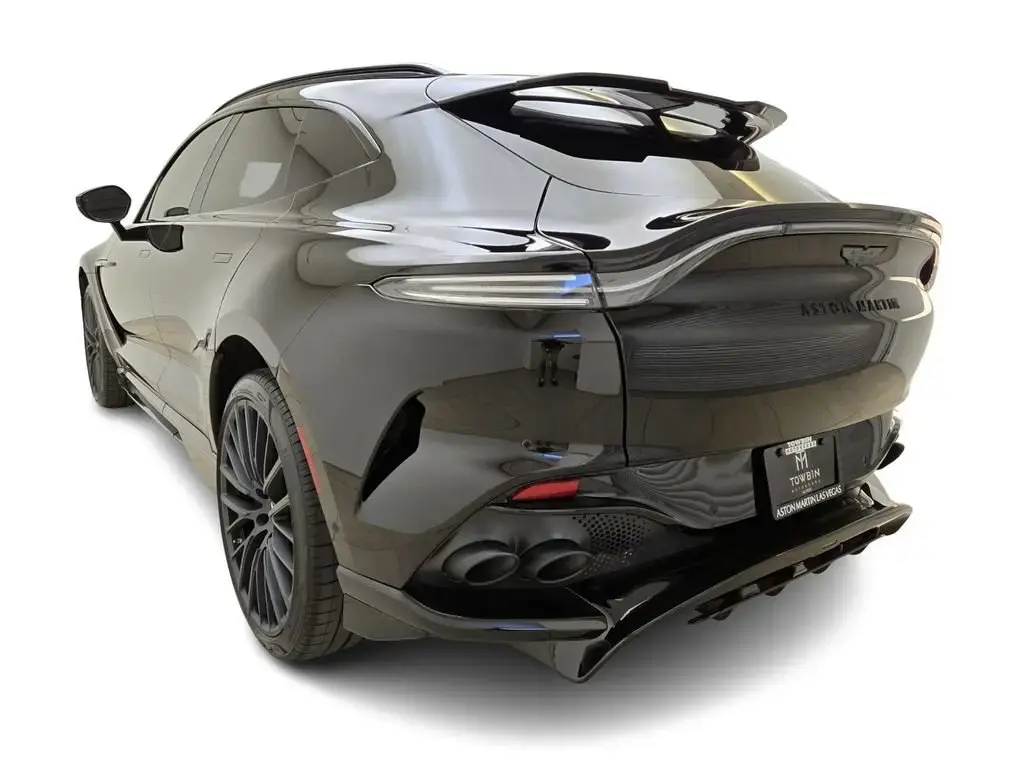 2023 DBX 707 SUV thumbnail vehicle image 1