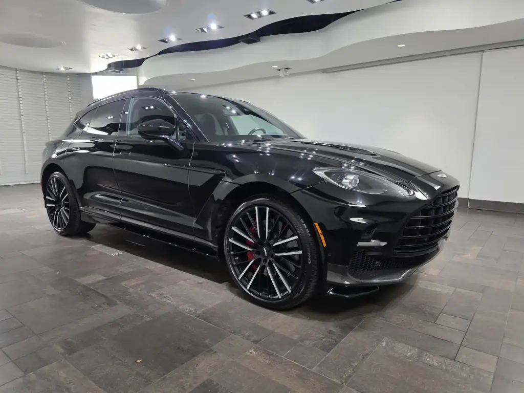 2023 DBX 707 SUV main vehicle image