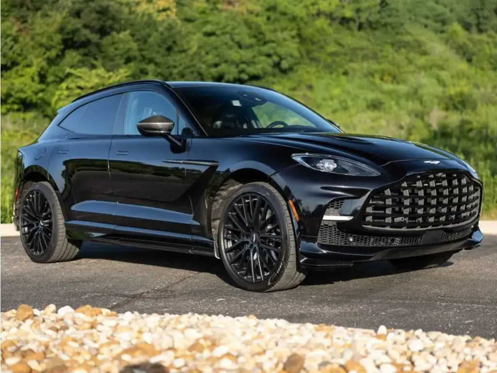 2023 DBX 707 SUV main vehicle image