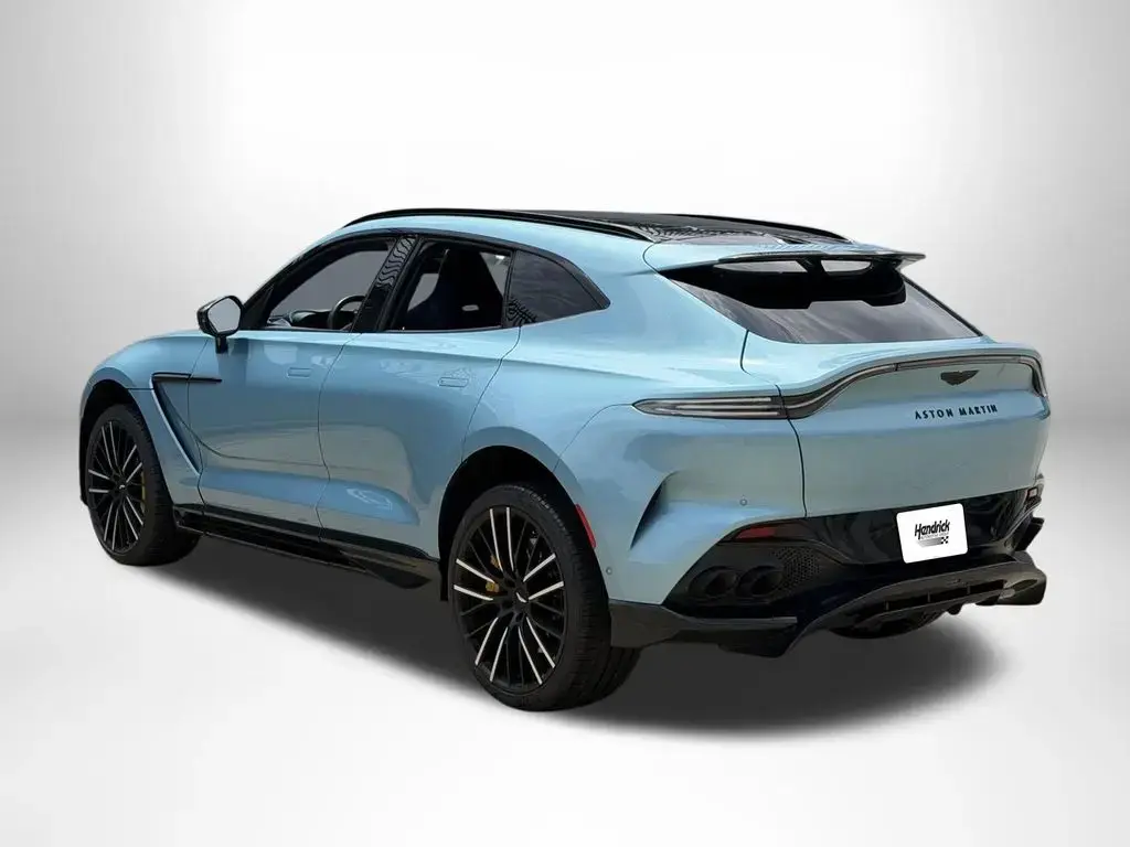 2023 DBX 707 SUV thumbnail vehicle image 1