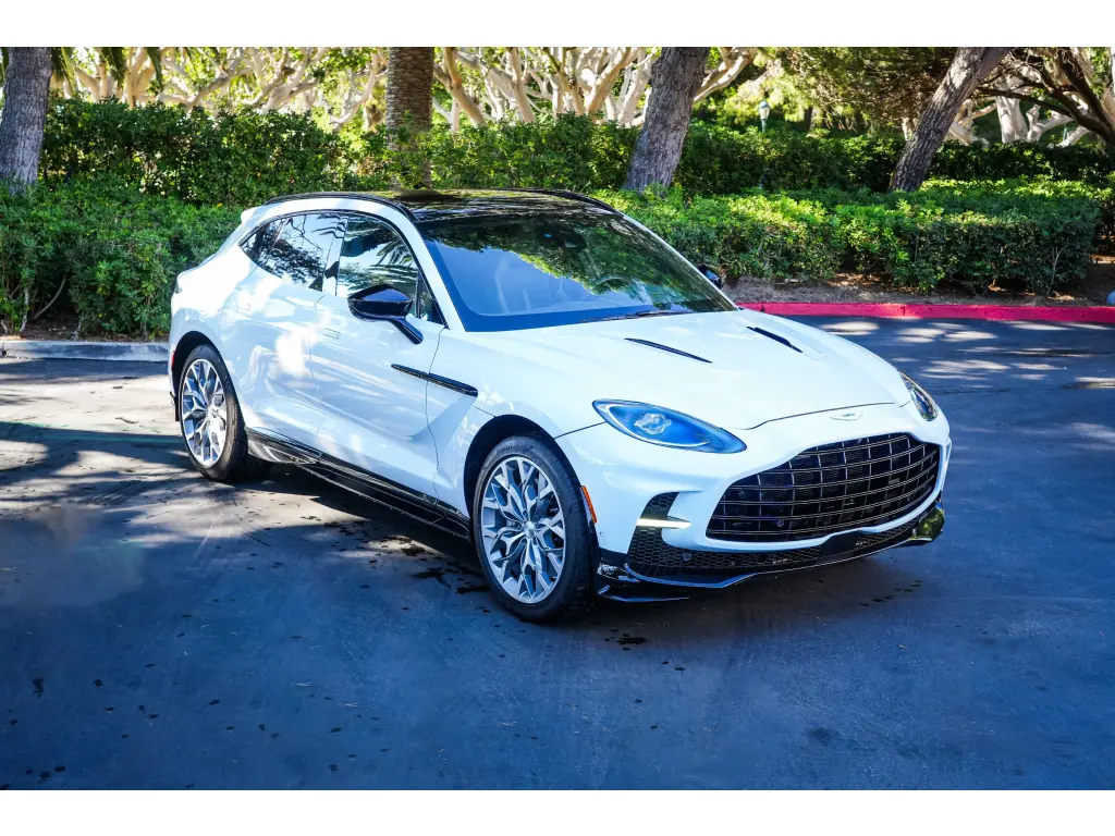 2023 DBX 707 SUV main vehicle image