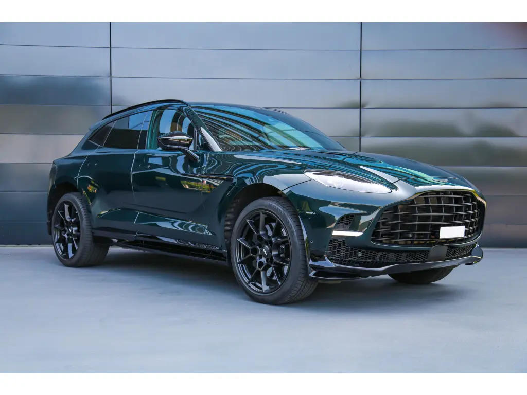 2023 DBX 707 SUV main vehicle image