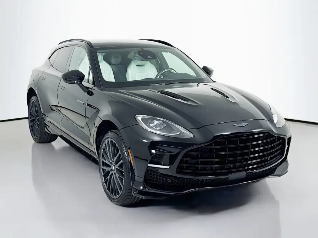 2023 DBX 707 SUV main vehicle image