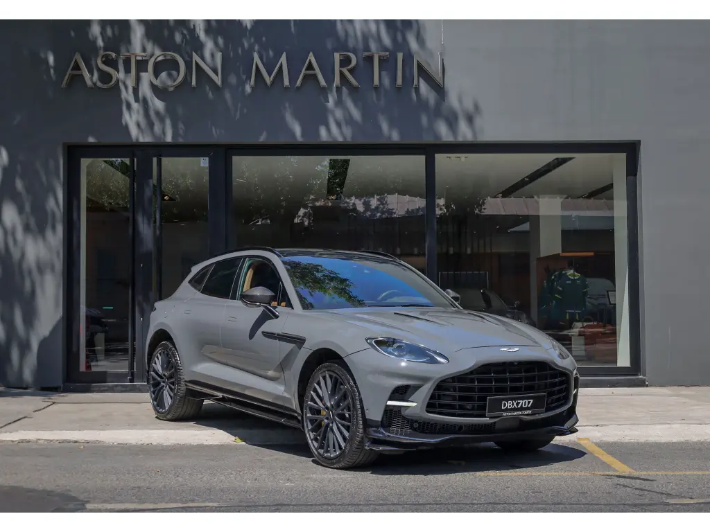 2023 DBX 707 SUV main vehicle image