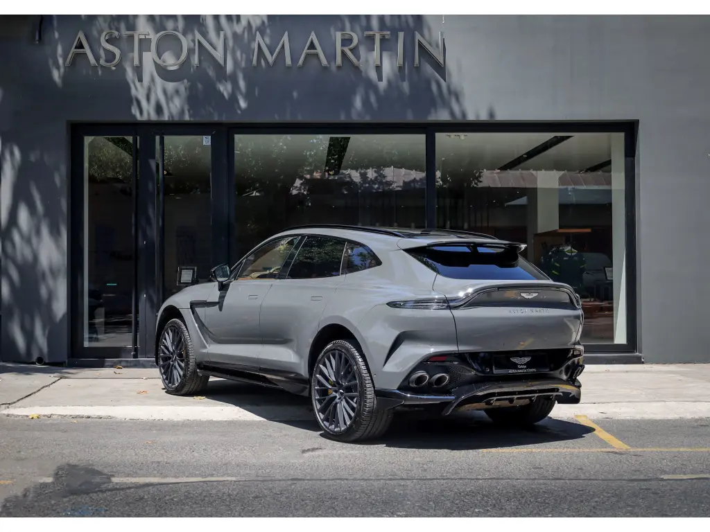 2023 DBX 707 SUV thumbnail vehicle image 1