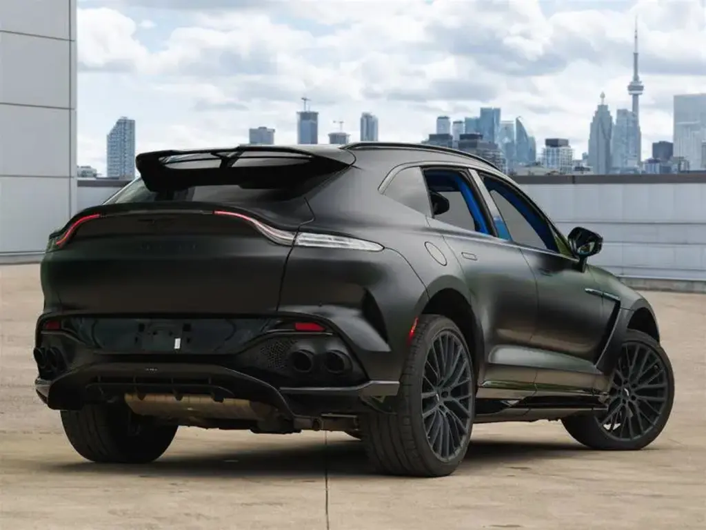 2023 DBX 707 SUV thumbnail vehicle image 1