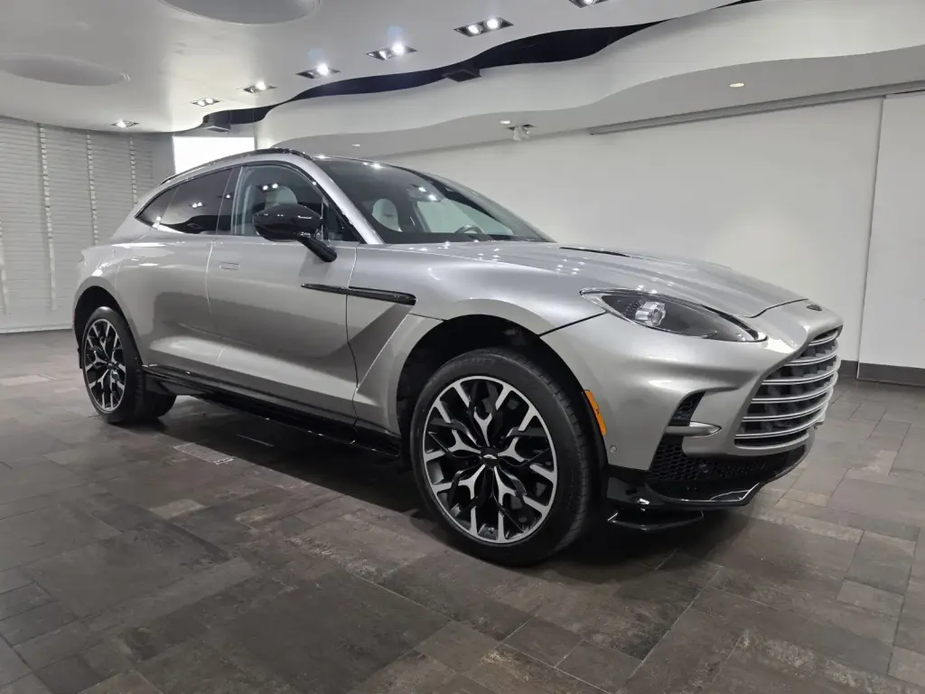 2023 DBX 707 SUV main vehicle image
