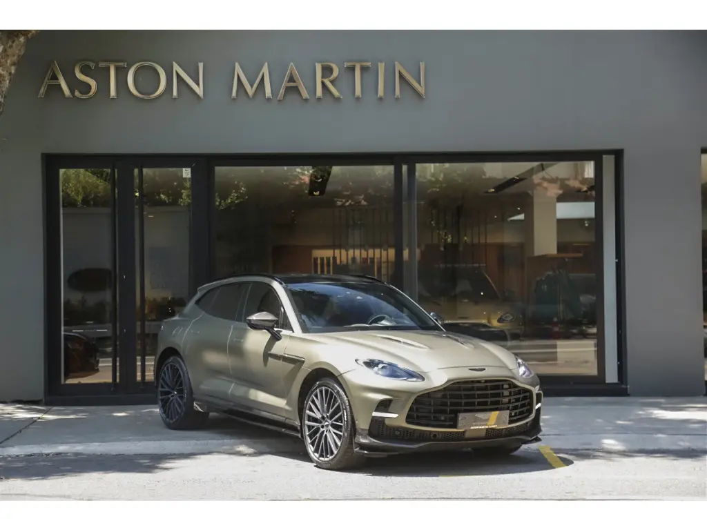 2023 DBX 707 SUV main vehicle image