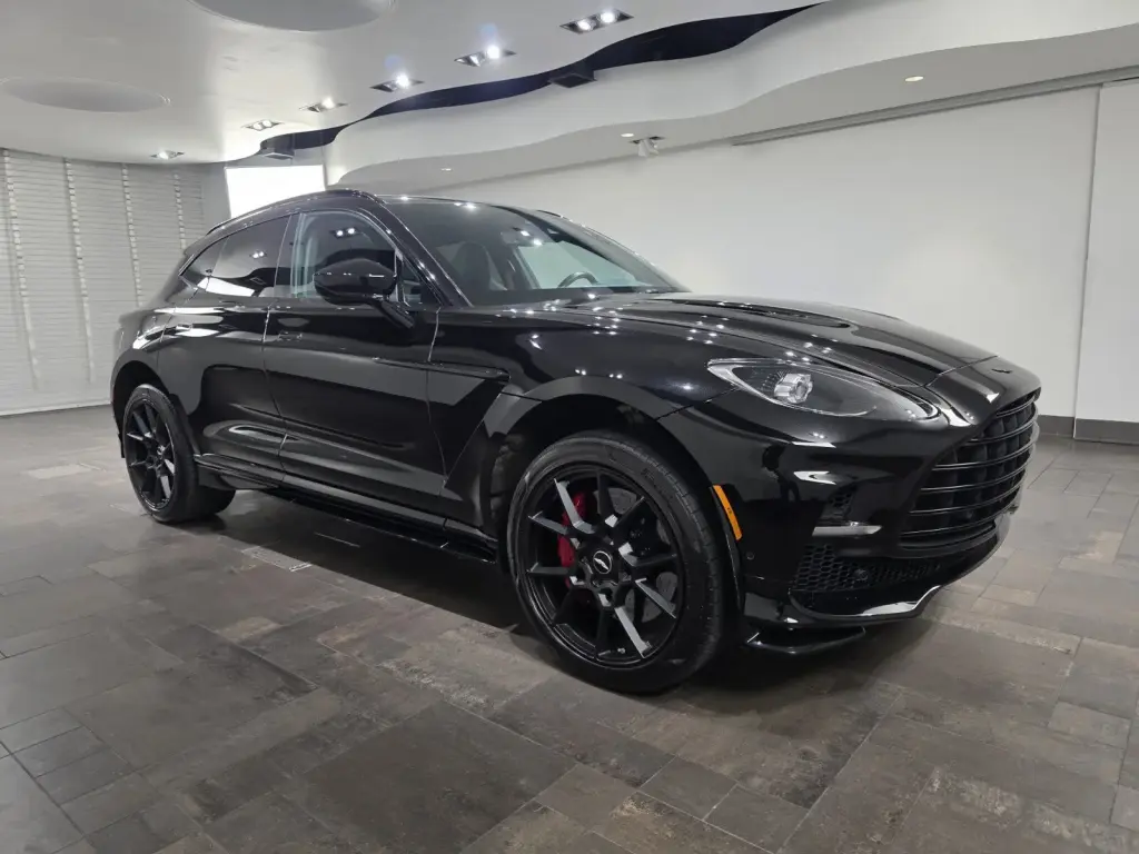 2023 DBX 707 SUV main vehicle image