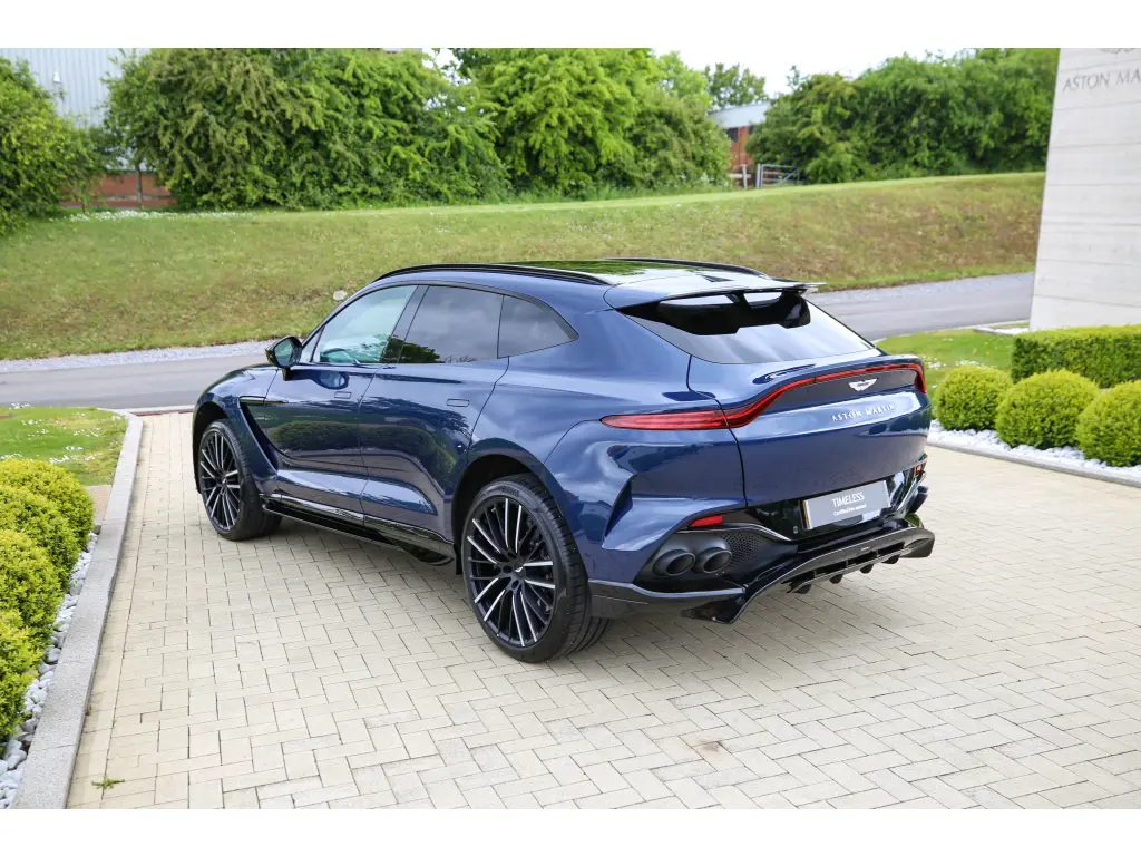 2024 DBX 707 SUV thumbnail vehicle image 1