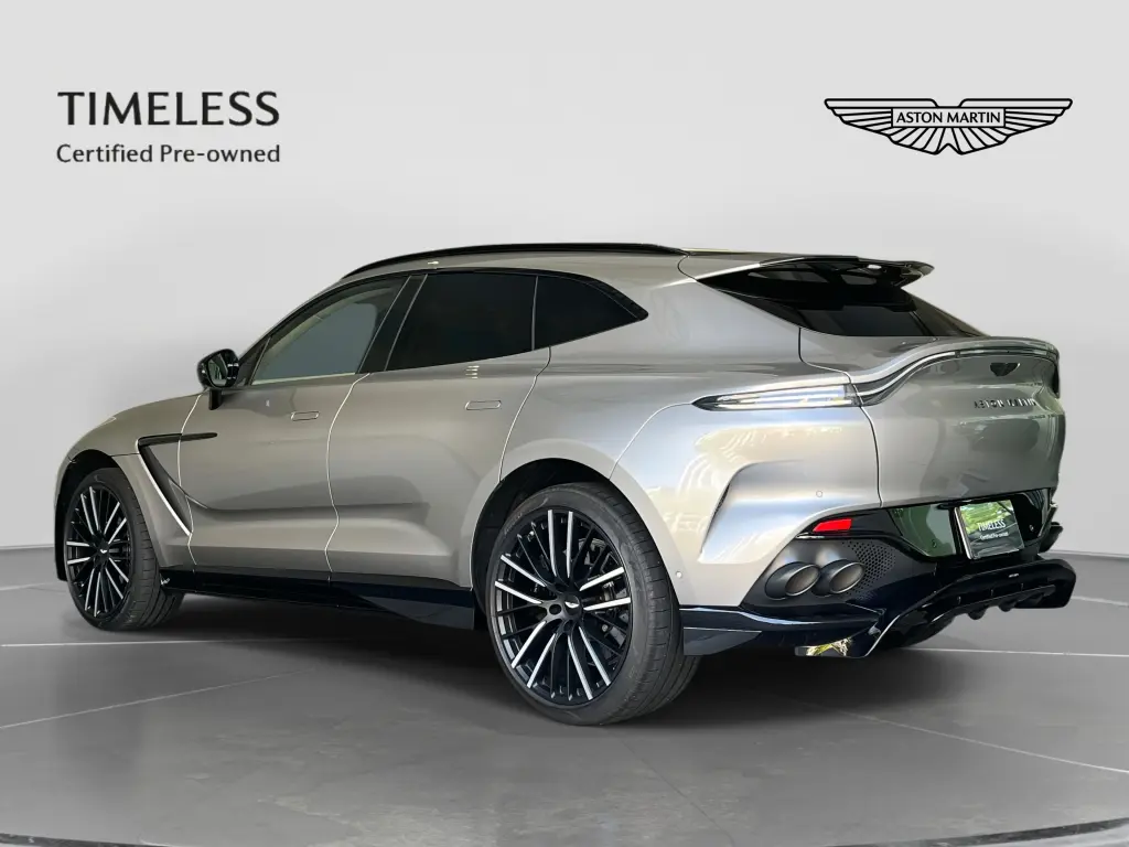 2024 DBX 707 SUV thumbnail vehicle image 1