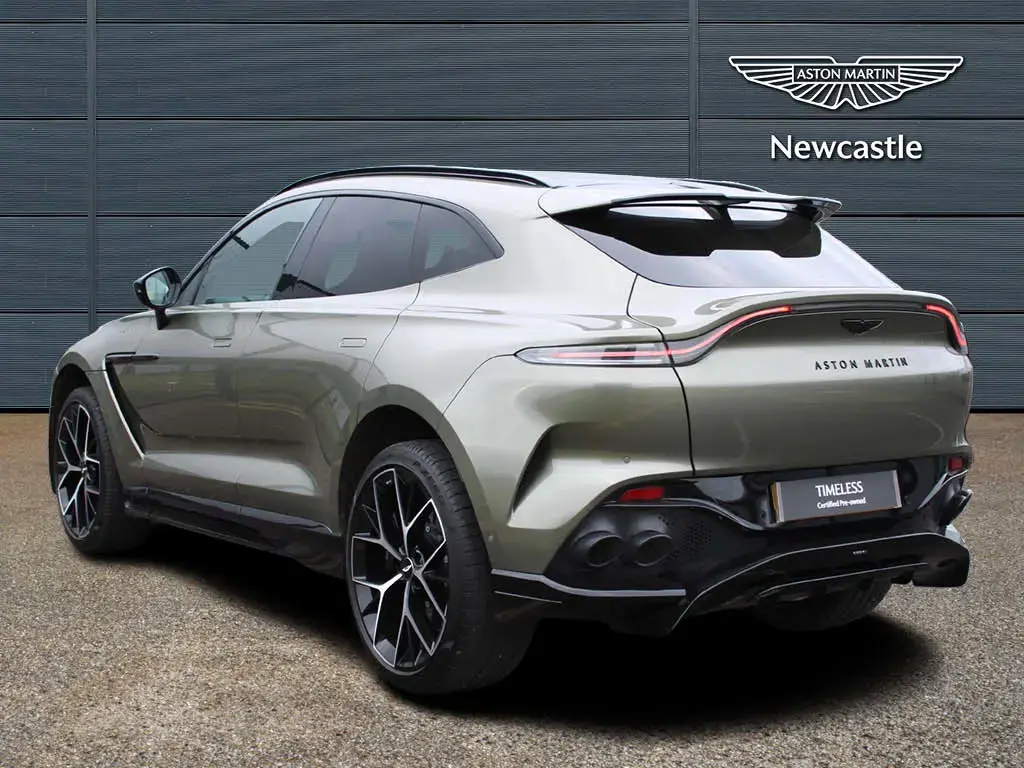 2024 DBX 707 SUV thumbnail vehicle image 1