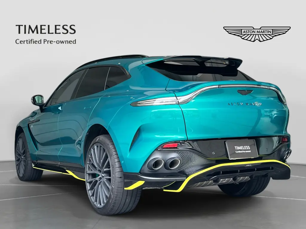 2024 DBX 707 SUV thumbnail vehicle image 1