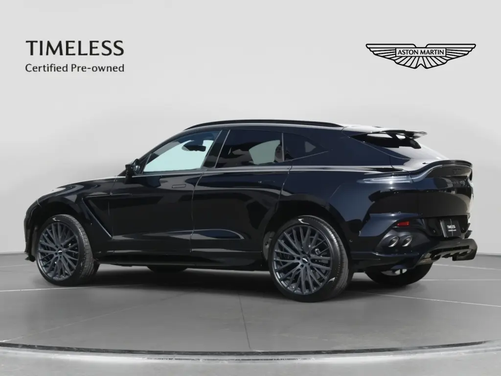 2024 DBX 707 SUV thumbnail vehicle image 1